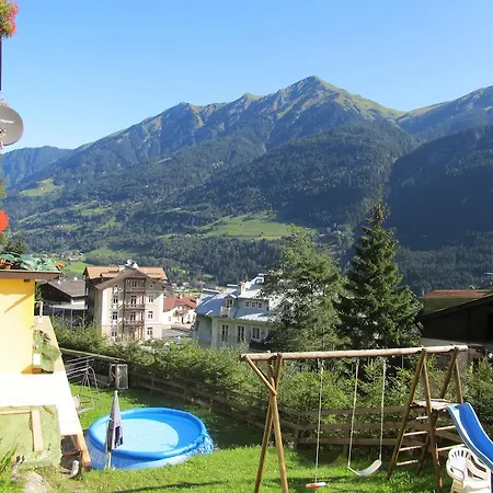 Haus Machreich Apartman *