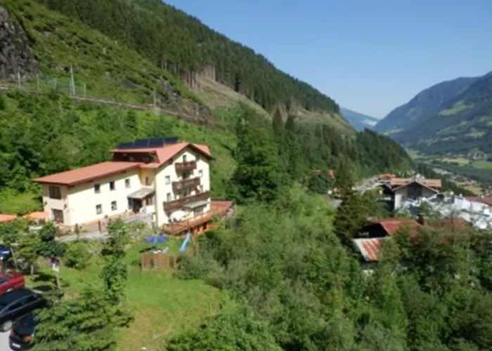 Haus Machreich דירה